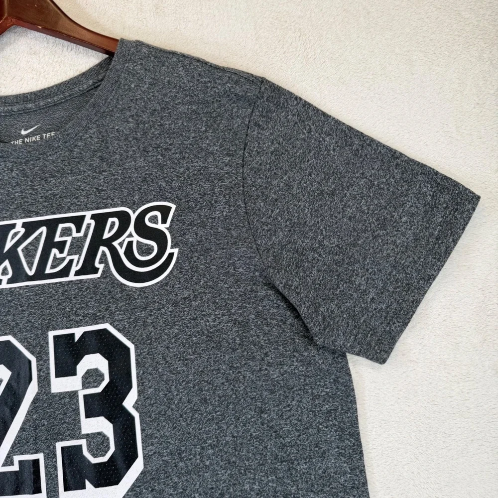 Nike Los Angeles Lakers LeBron James 23 Shirt Mens XL Grey Heather NBA Tee